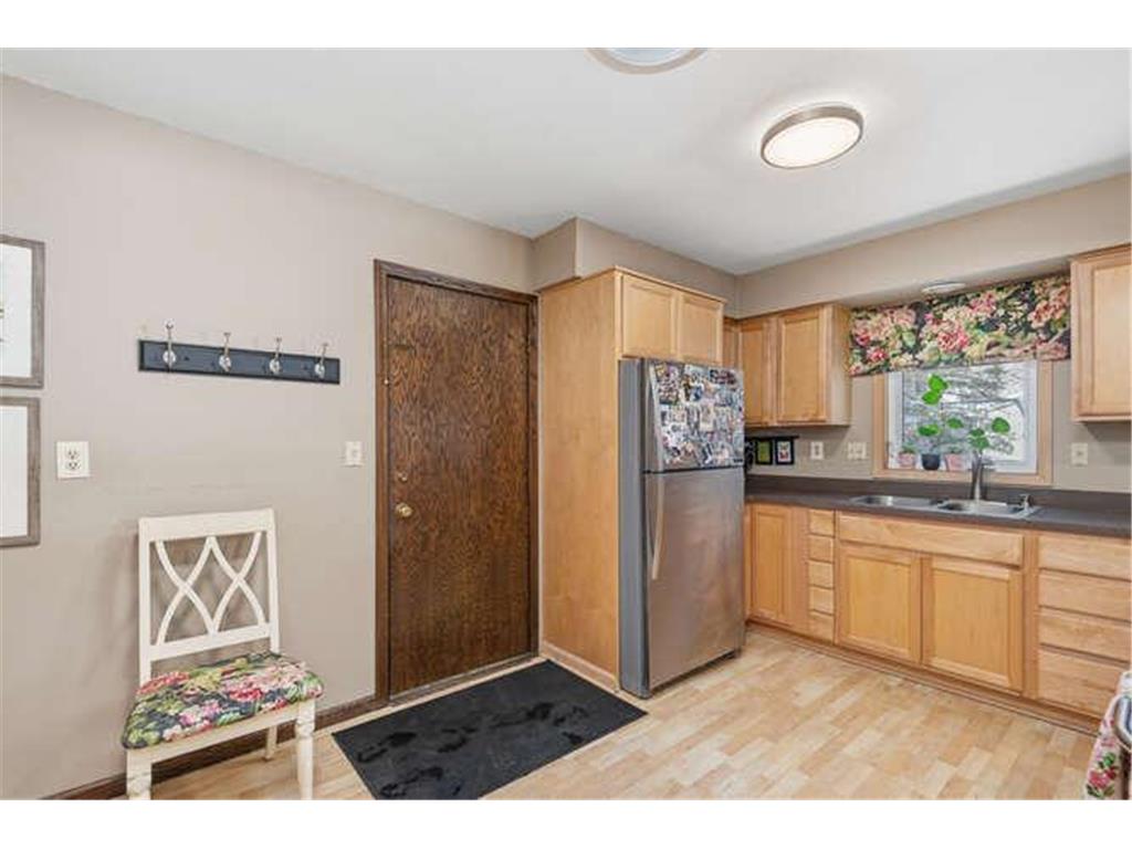 10032 Irwin Circle Bloomington MN 55437 7049748 image6