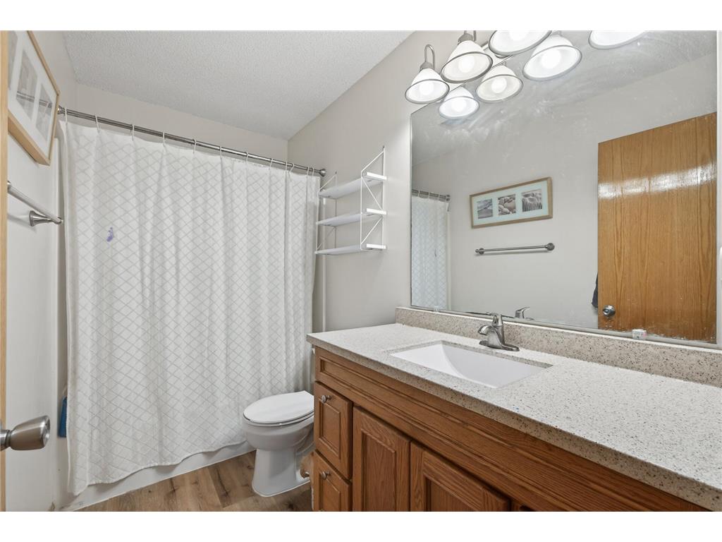 10035 Fallgold Parkway N Brooklyn Park MN 55443 7079270 image18