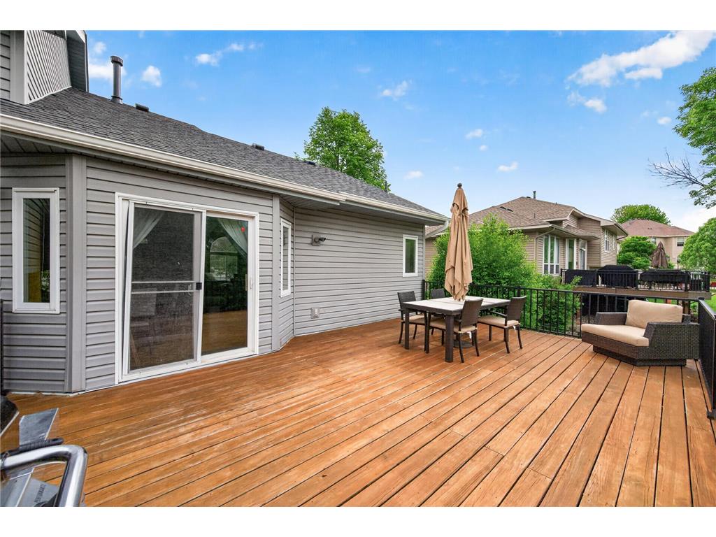 10035 Fallgold Parkway N Brooklyn Park MN 55443 7079270 image27