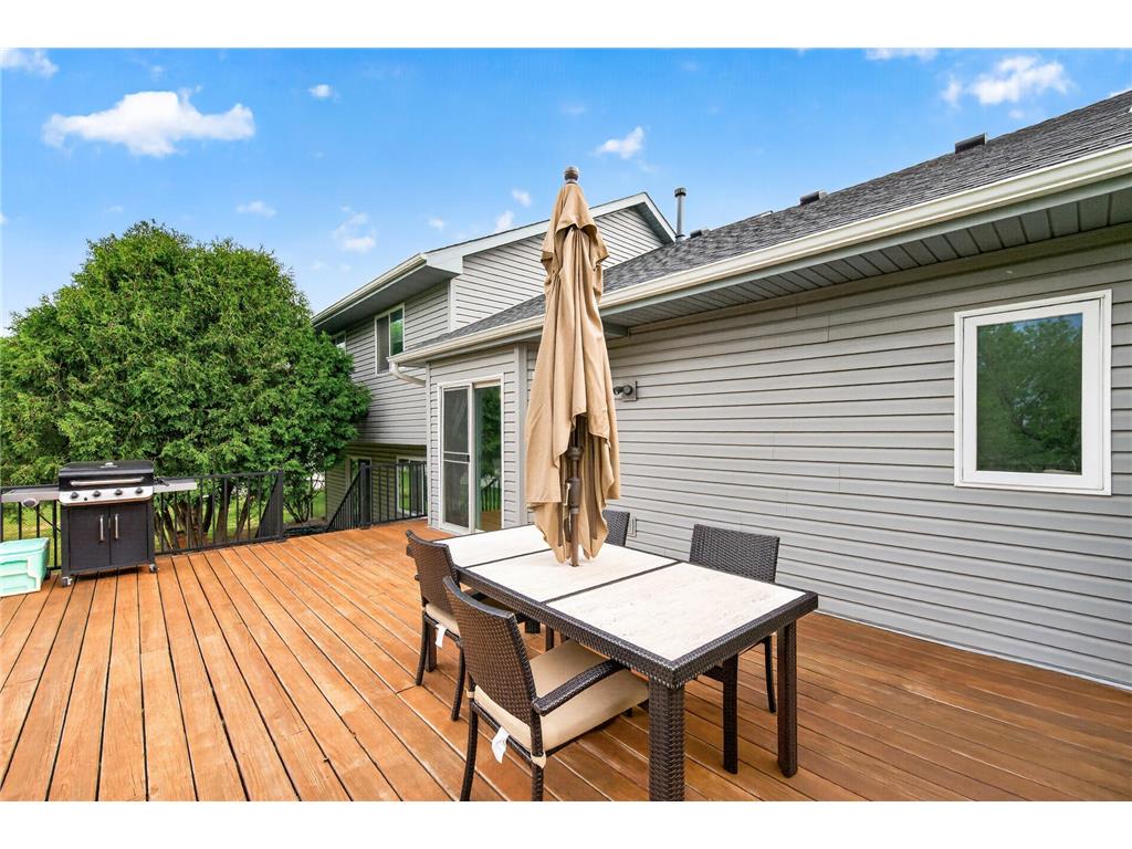 10035 Fallgold Parkway N Brooklyn Park MN 55443 7079270 image28