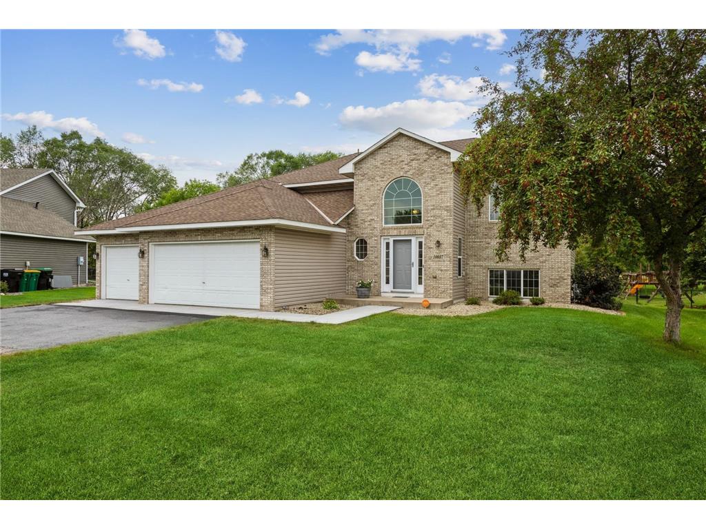 10037 Butternut Court N Brooklyn Park MN 55443 6432538 image1