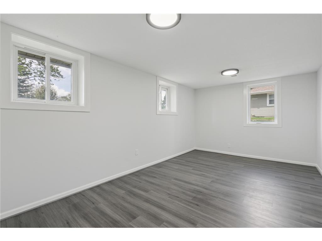 10037 Fremont Avenue S Bloomington MN 55431 7048623 image21