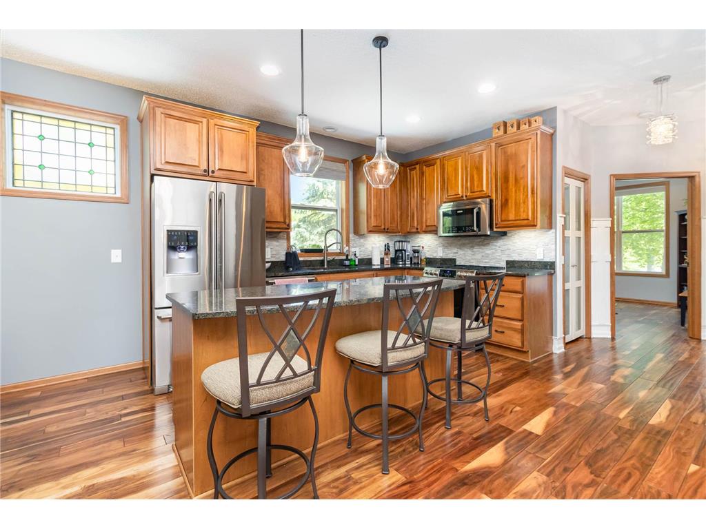 10038 Lee Drive, Eden Prairie, MN, 55347 MLS 6267014 Edina Realty