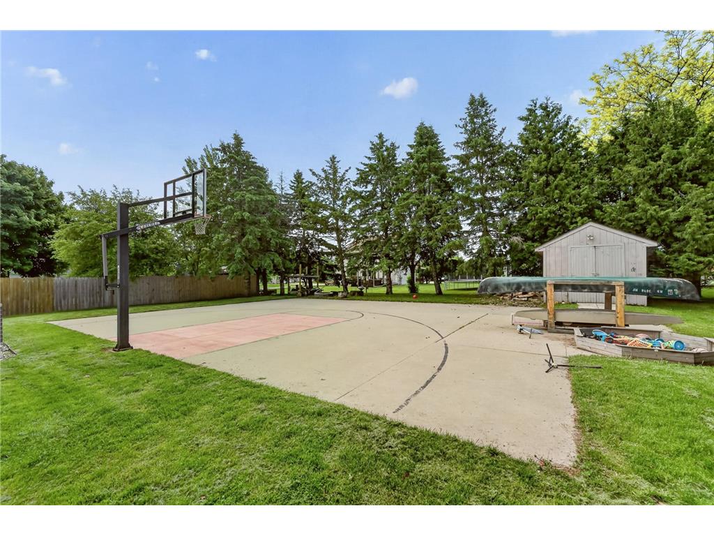 1004 6th Street NW Dodge Center MN 55927 7082018 image25