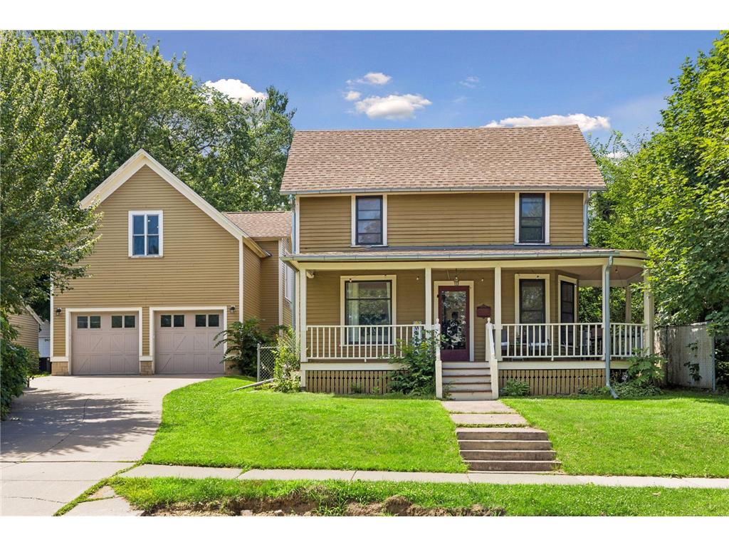 1004 6th Street S Stillwater MN 55082 7107469 image1