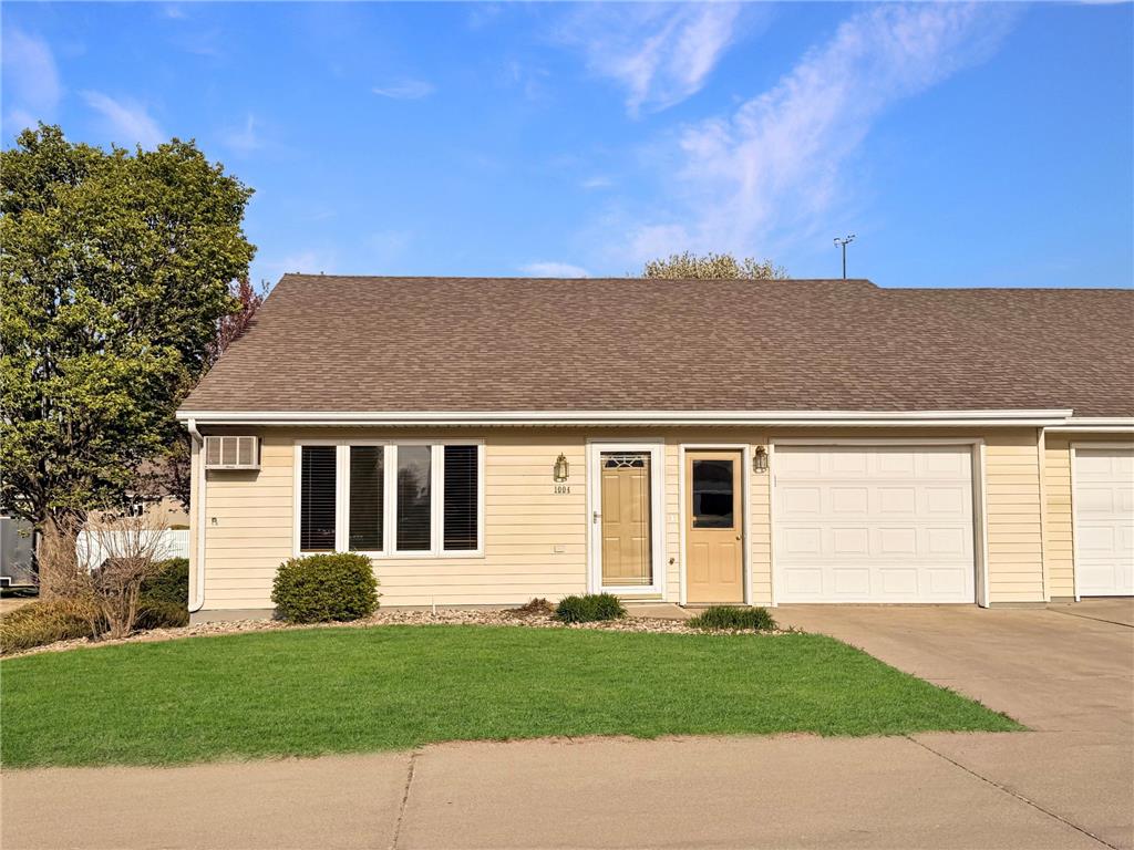 1004 Main Street Edgerton MN 56128 7069315 image1