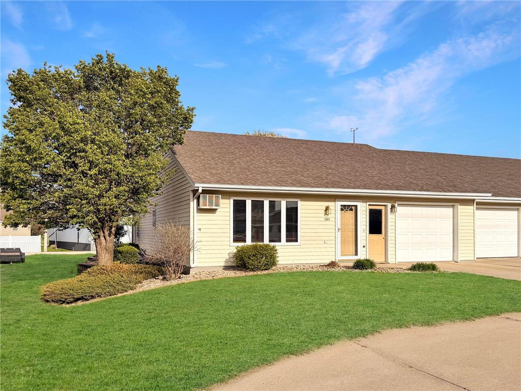 1004 Main Street Edgerton MN 56128 7069315 image2