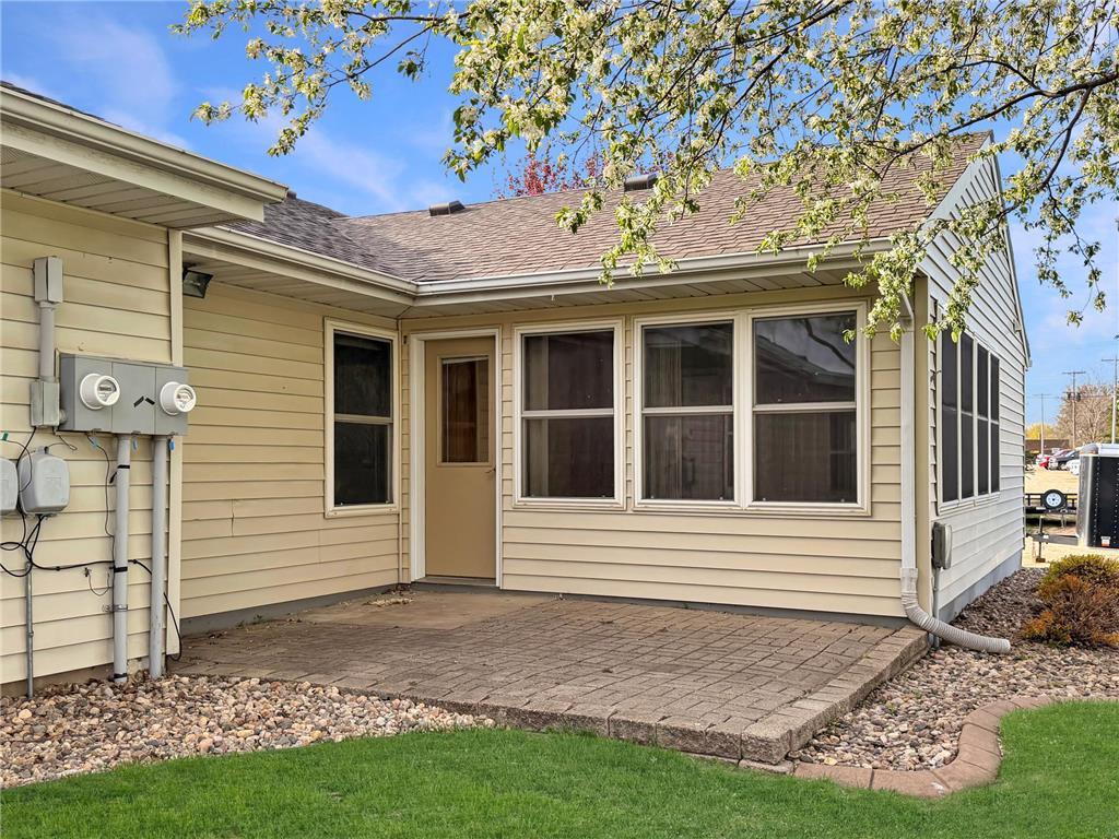 1004 Main Street Edgerton MN 56128 7069315 image7