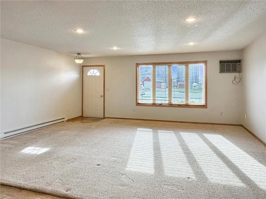 1004 Main Street Edgerton MN 56128 7069315 image8