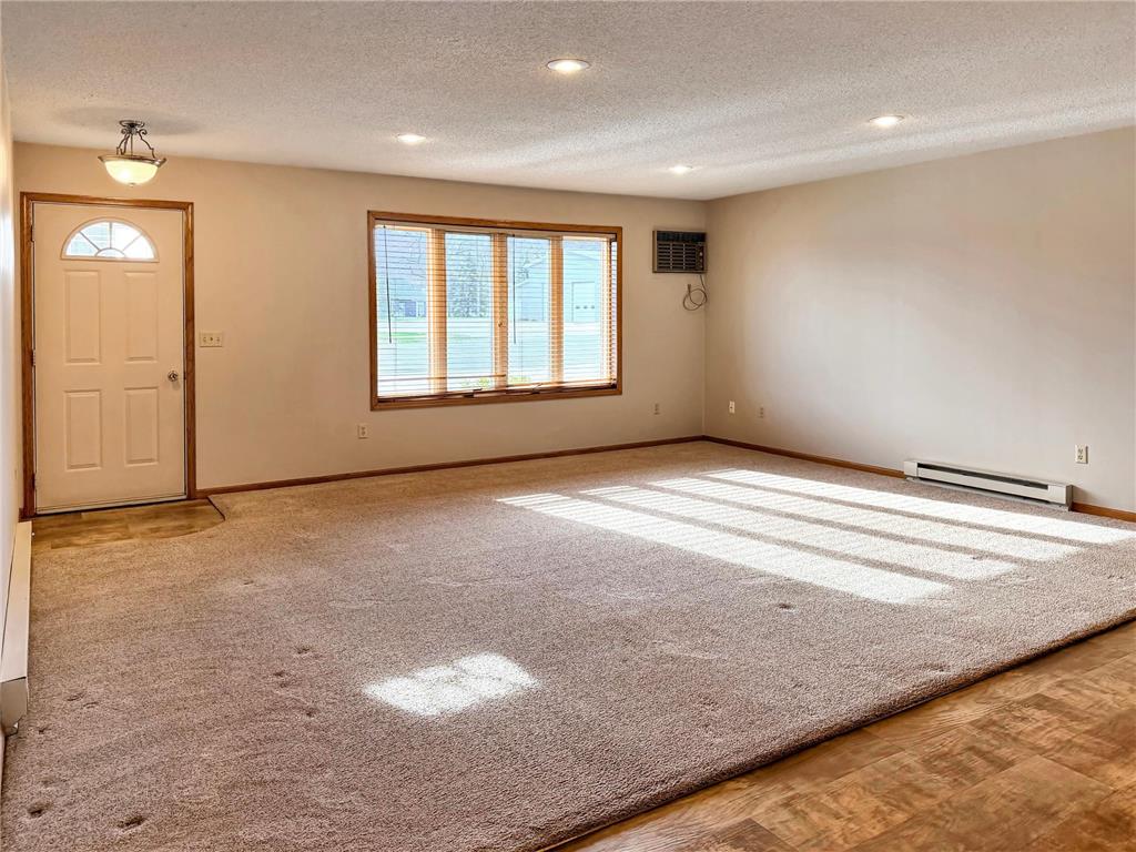1004 Main Street Edgerton MN 56128 7069315 image9