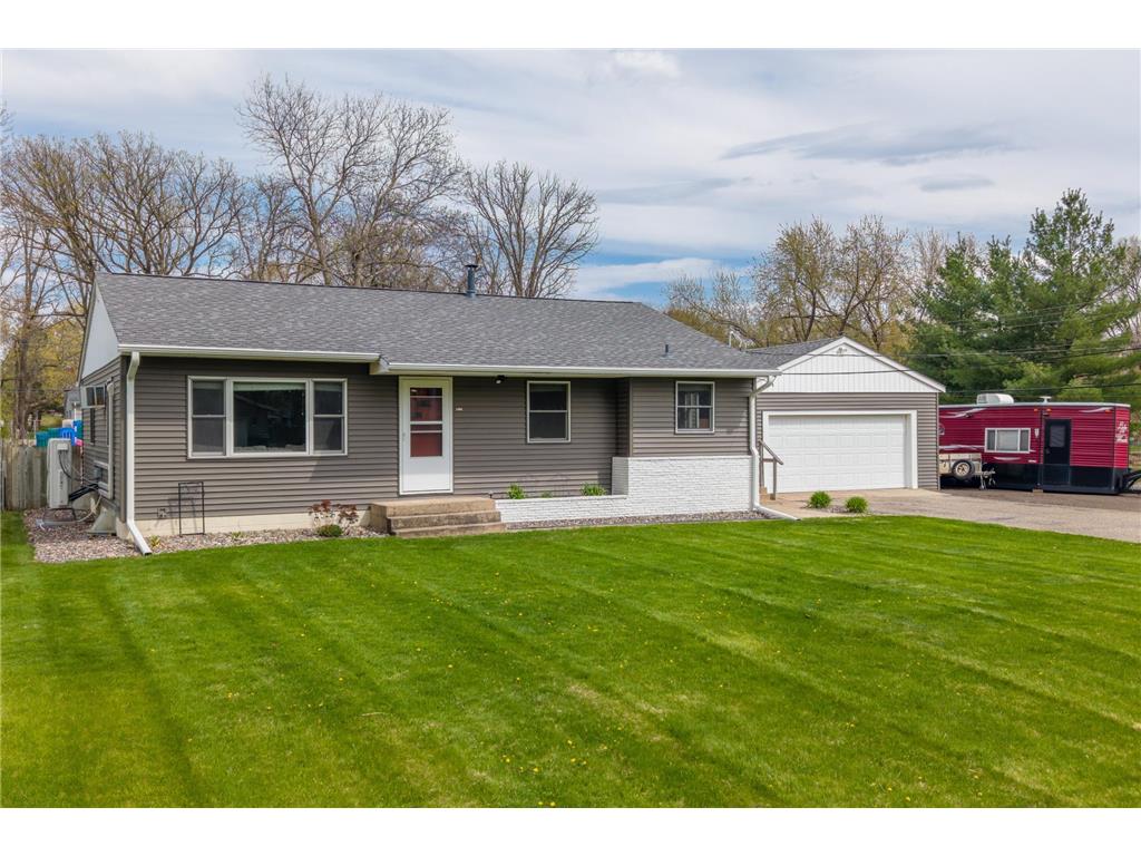 1004 N 4th Avenue N Sauk Rapids MN 56379 7060878 image2