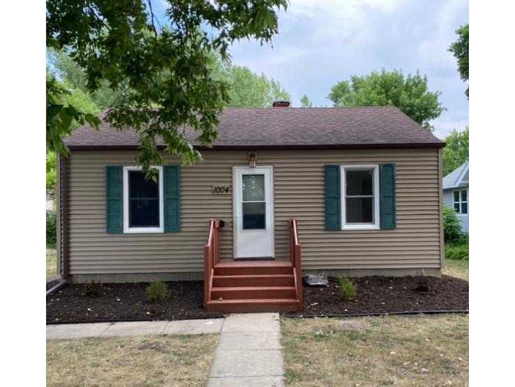 1004 N 4th Street, Marshall, MN 56258 MLS 6030444 Edina Realty