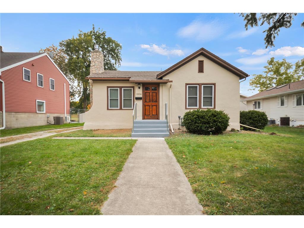 1004 S Elm Avenue Owatonna MN 55060 6616315 image1