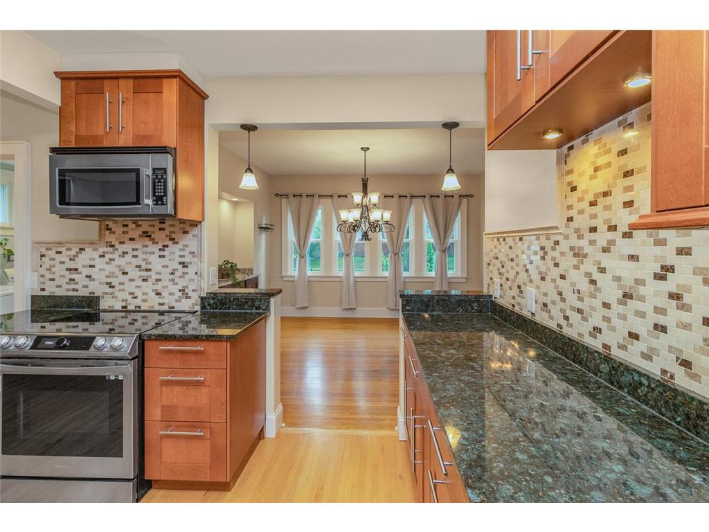 1004 Sheridan Avenue N Minneapolis MN 55411 7095101 image15