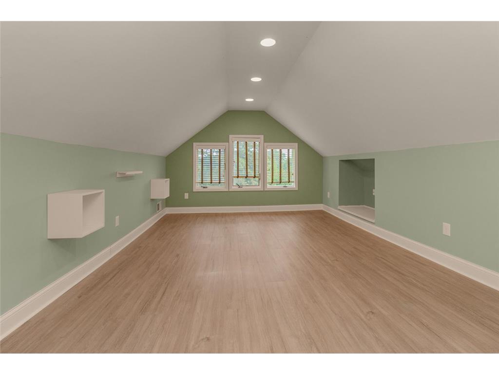 1004 Sheridan Avenue N Minneapolis MN 55411 7095101 image27
