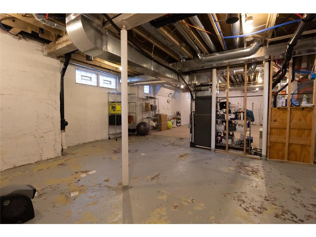 1004 Sheridan Avenue N Minneapolis MN 55411 7095101 image32