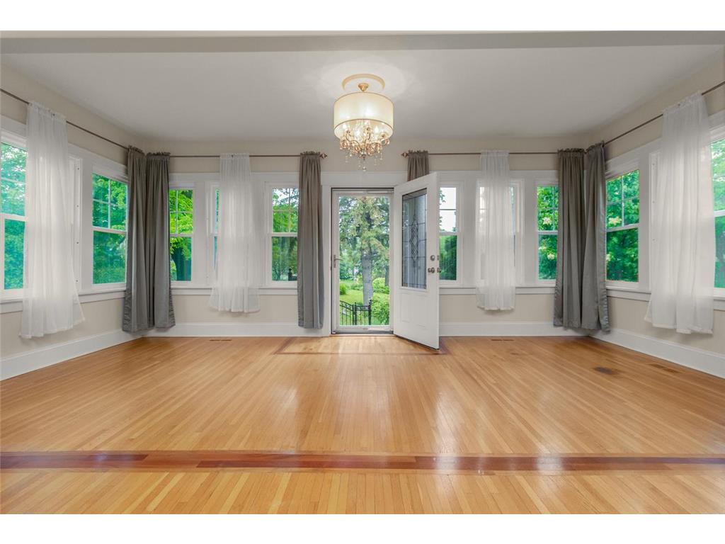 1004 Sheridan Avenue N Minneapolis MN 55411 7095101 image6