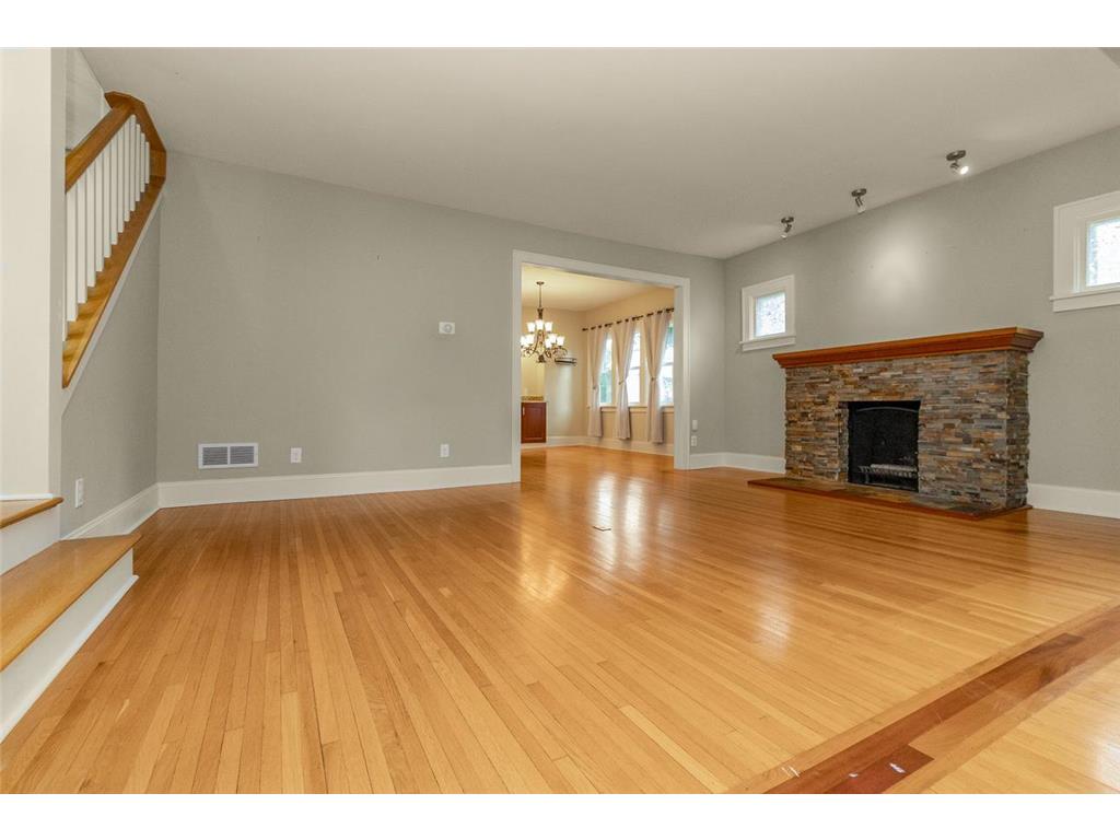 1004 Sheridan Avenue N Minneapolis MN 55411 7095101 image8