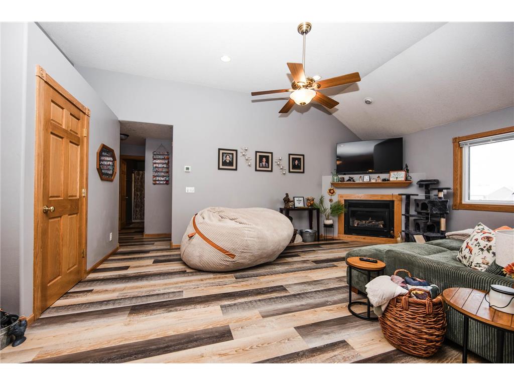 1004 Tamarac Avenue Frazee MN 56544 7049368 image4