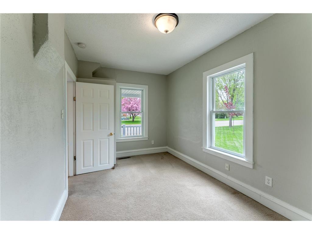 1004 W Marion Street Lake City MN 55041 7068488 image12