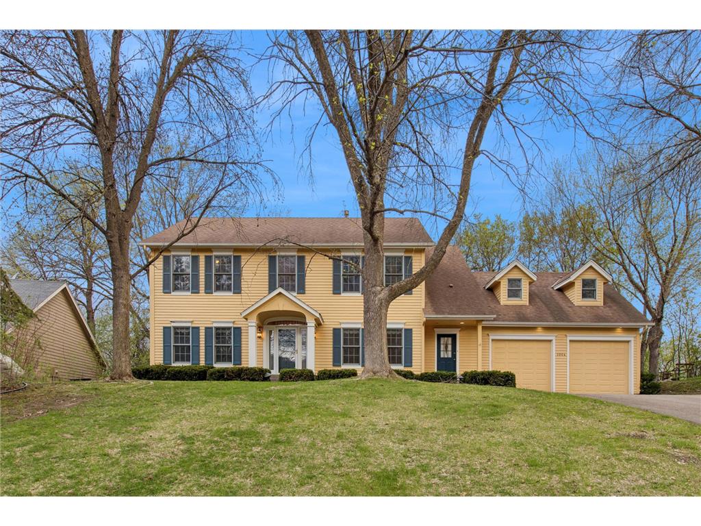 1004 Walden Court Burnsville MN 55337 7060434 image1