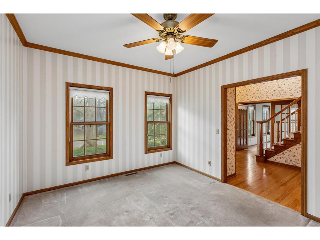 1004 Walden Court Burnsville MN 55337 7060434 image21