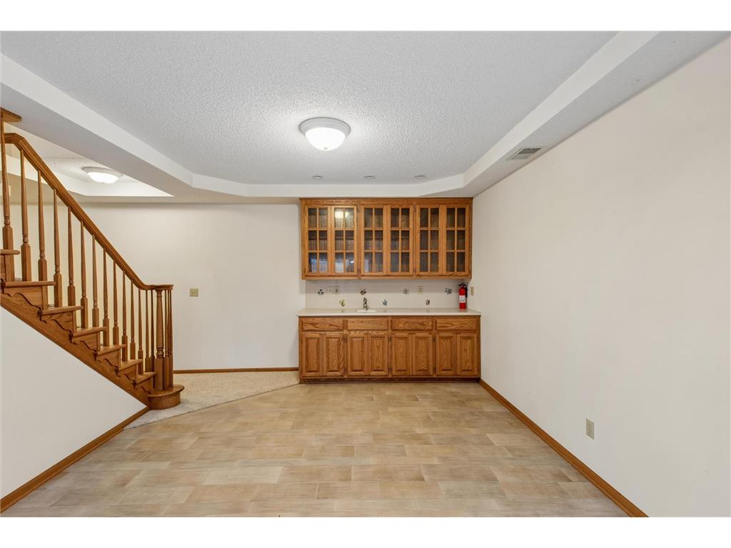 1004 Walden Court Burnsville MN 55337 7060434 image37