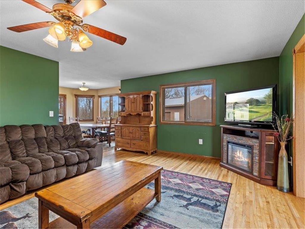 10047 County Road 8 Maple Grove Twp MN 56401 7054591 image9