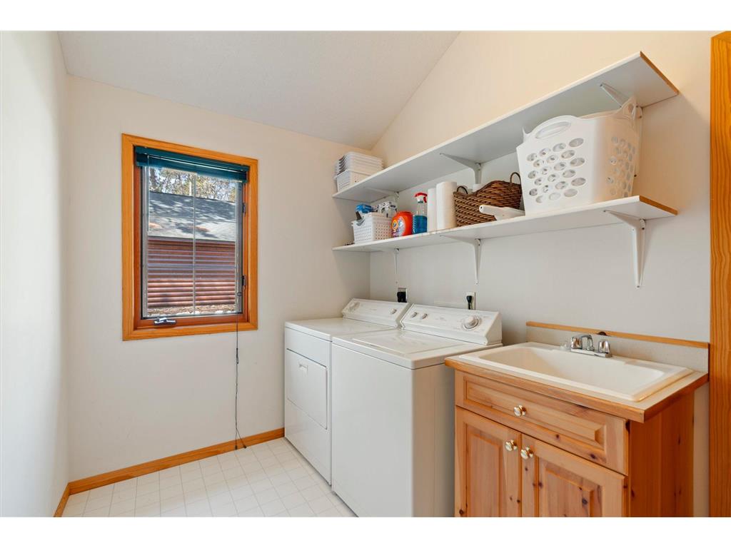 10047 Wood Ridge Ideal Twp MN 56472 - Pig 7062766 image25