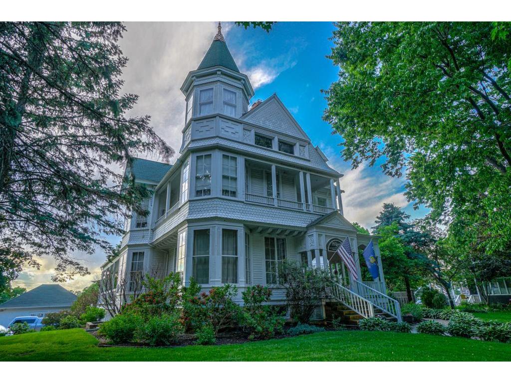 1005 3rd Street Hudson WI 54016 5239723 image1