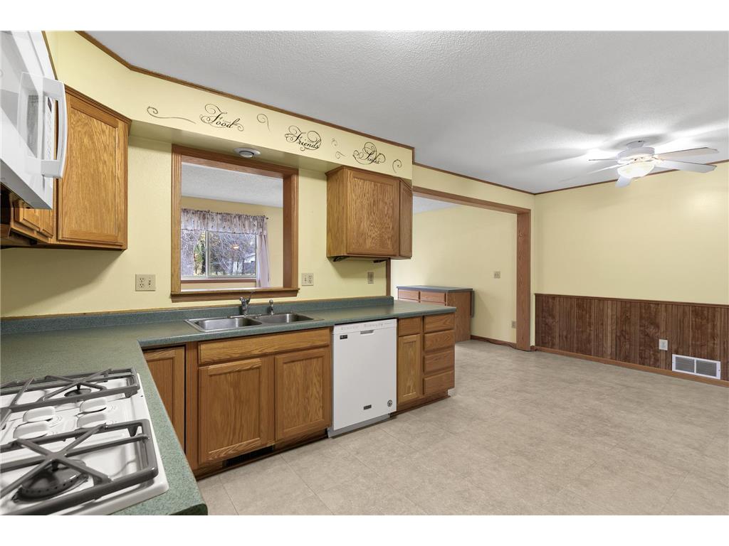 1005 4th Avenue NE Little Falls MN 56345 6788976 image9