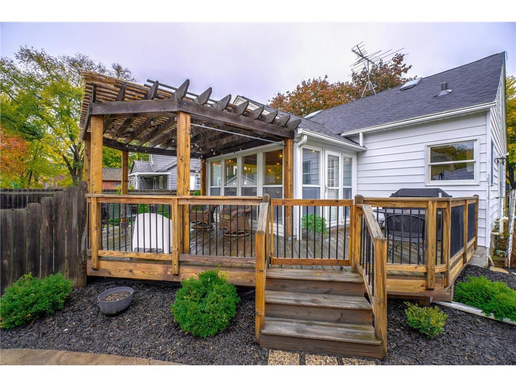 1005 5th Street Hudson WI 54016 6450687 image1
