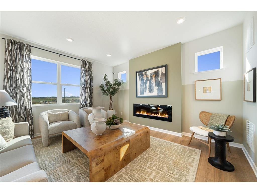 1005 Annagaire Curve Rosemount MN 55068 7004545 image1