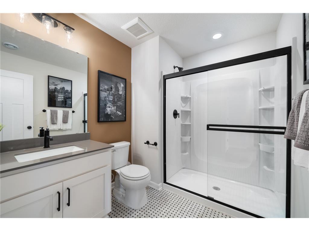 1005 Annagaire Curve Rosemount MN 55068 7004545 image22