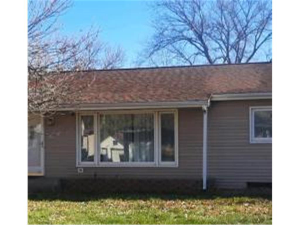 1005 Armstrong Boulevard S Saint James MN 56081 6566637 image1