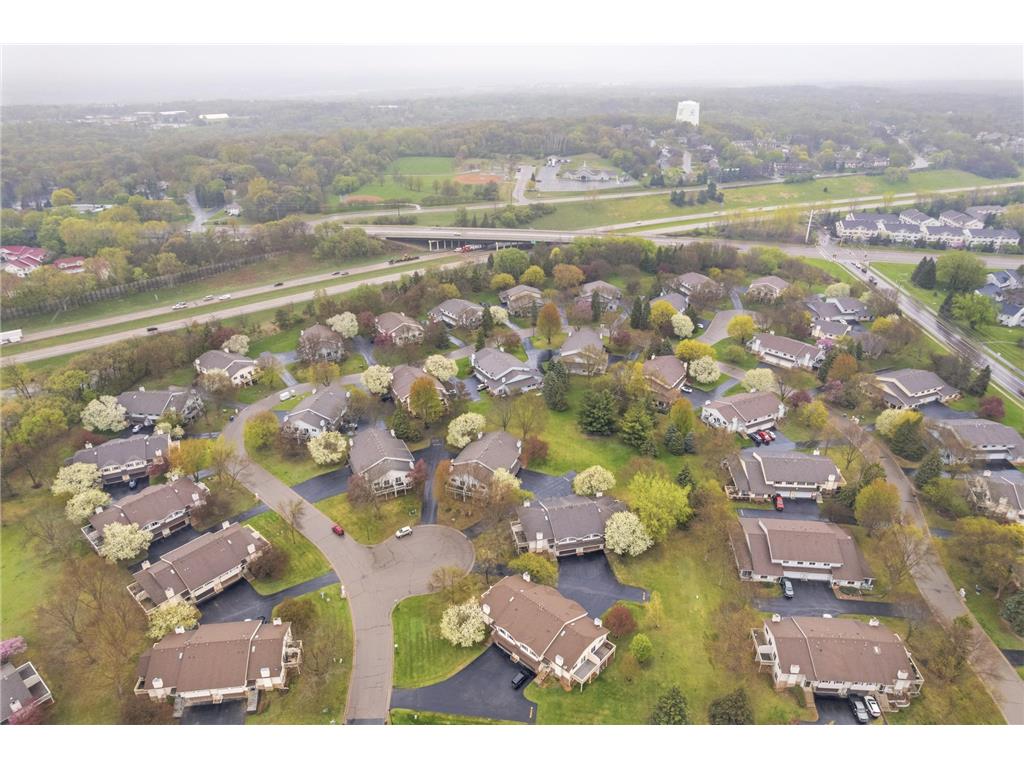 1005 Aston Circle Burnsville MN 55337 7060302 image29