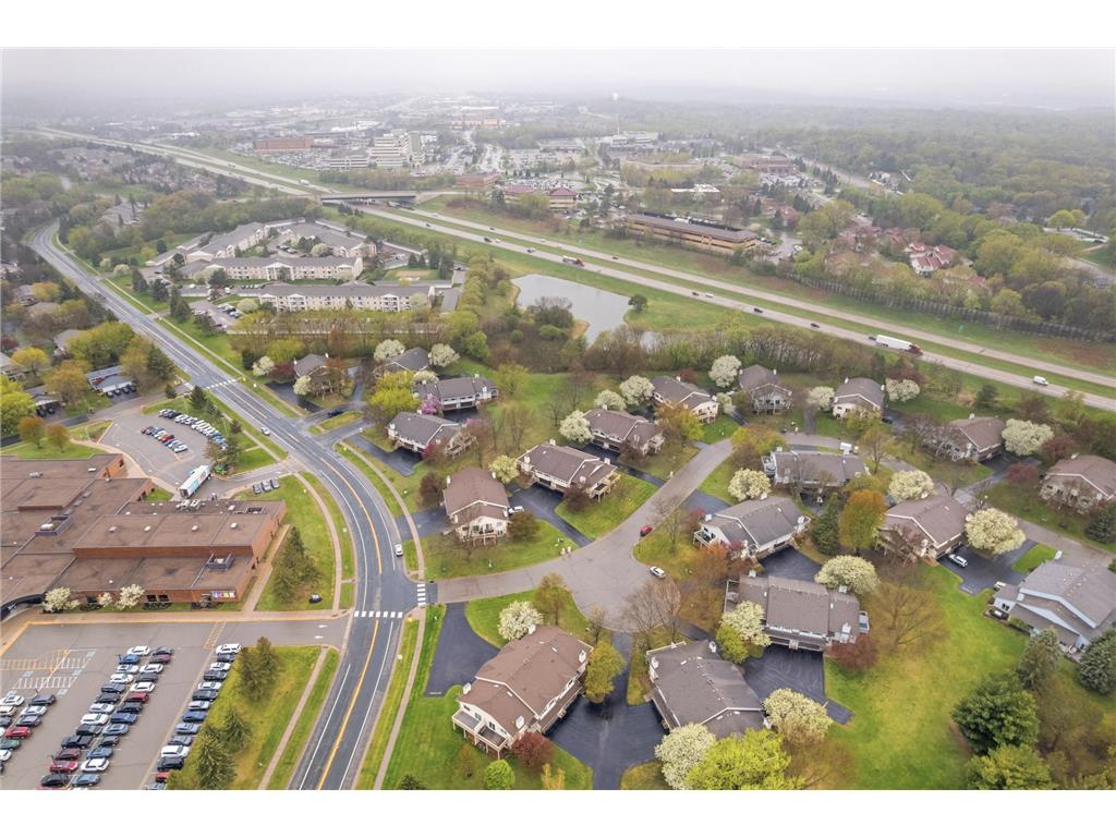 1005 Aston Circle Burnsville MN 55337 7060302 image30