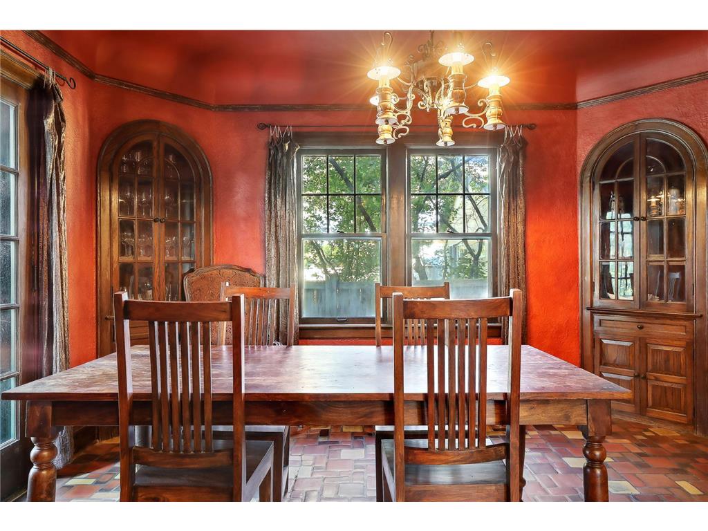 1005 Cedar Lake Road S Minneapolis MN 55405 7038721 image11