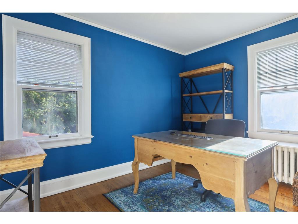 1005 Cedar Lake Road S Minneapolis MN 55405 7038721 image23