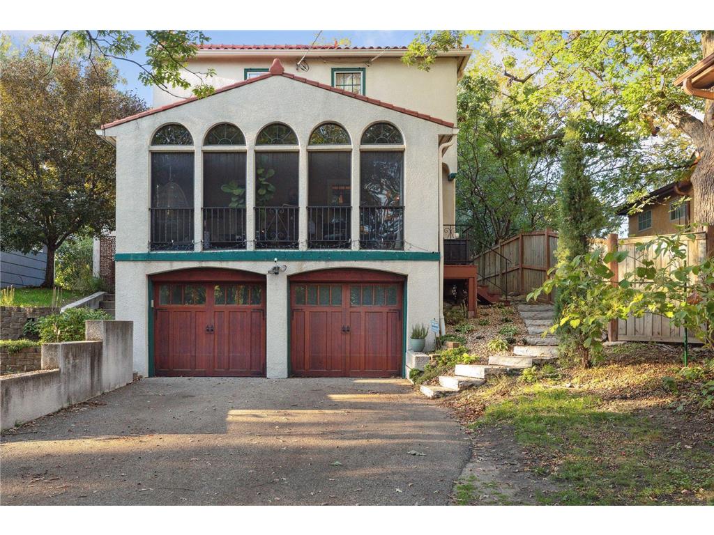1005 Cedar Lake Road S Minneapolis MN 55405 7038721 image35