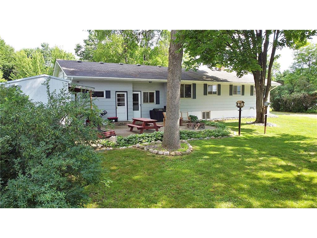 1005 E Superior Street Isle MN 56342 6737135 image1