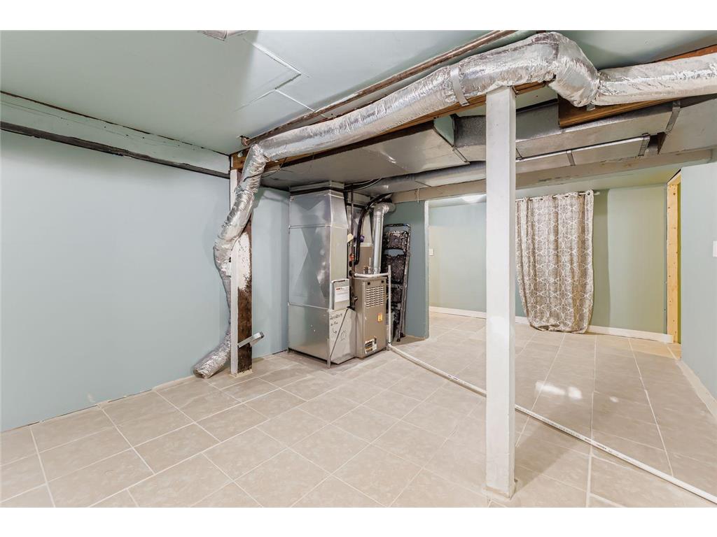 1005 Galtier Street Saint Paul MN 55117 6818746 image20