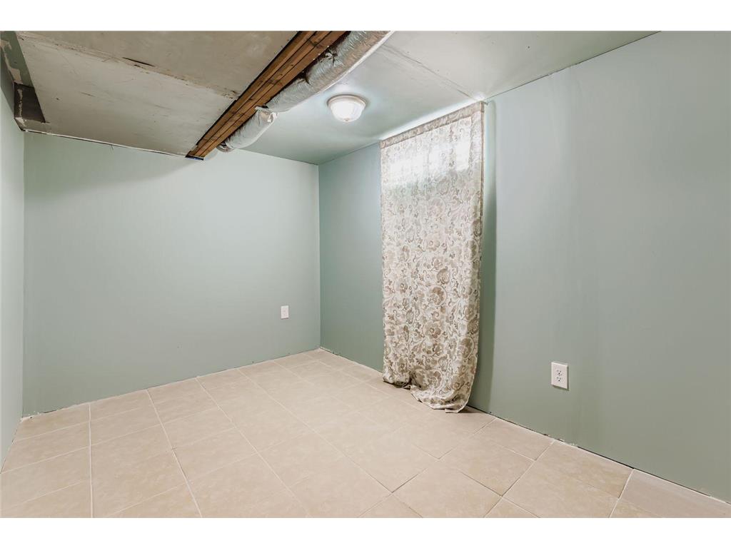 1005 Galtier Street Saint Paul MN 55117 6818746 image22