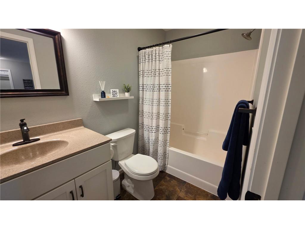 1005 Main Street E Cleveland MN 56017 7105340 image15