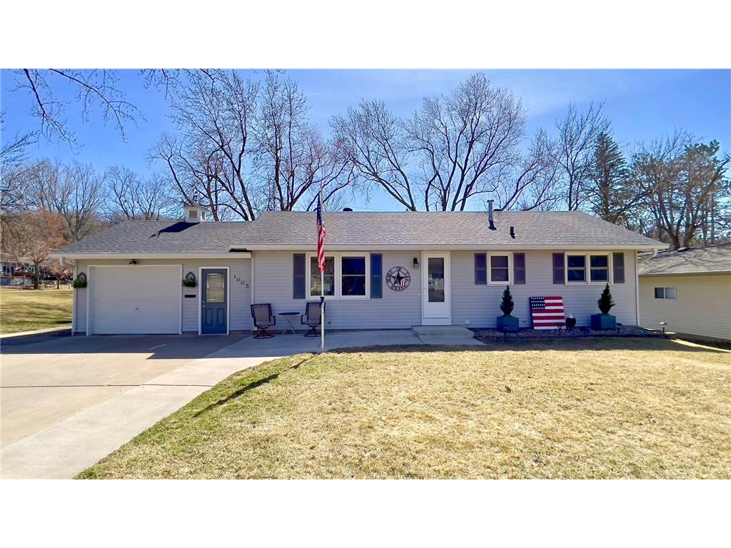 1005 Maple Street Red Wing MN 55066 6505692 image1