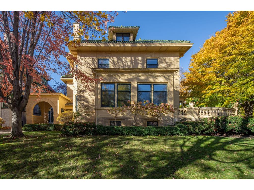 1005 Mount Curve Avenue Minneapolis MN 55403 7089558 image9