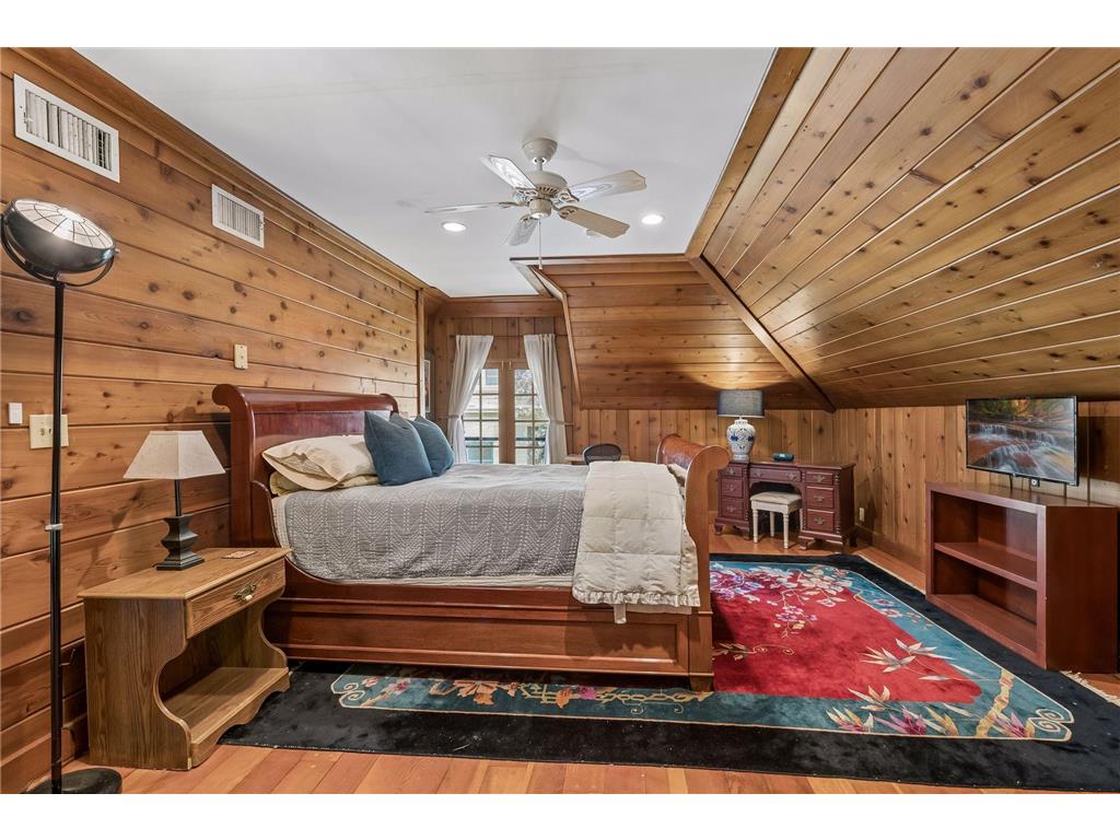 1005 Mount Curve Avenue Minneapolis MN 55403 7089558 image98