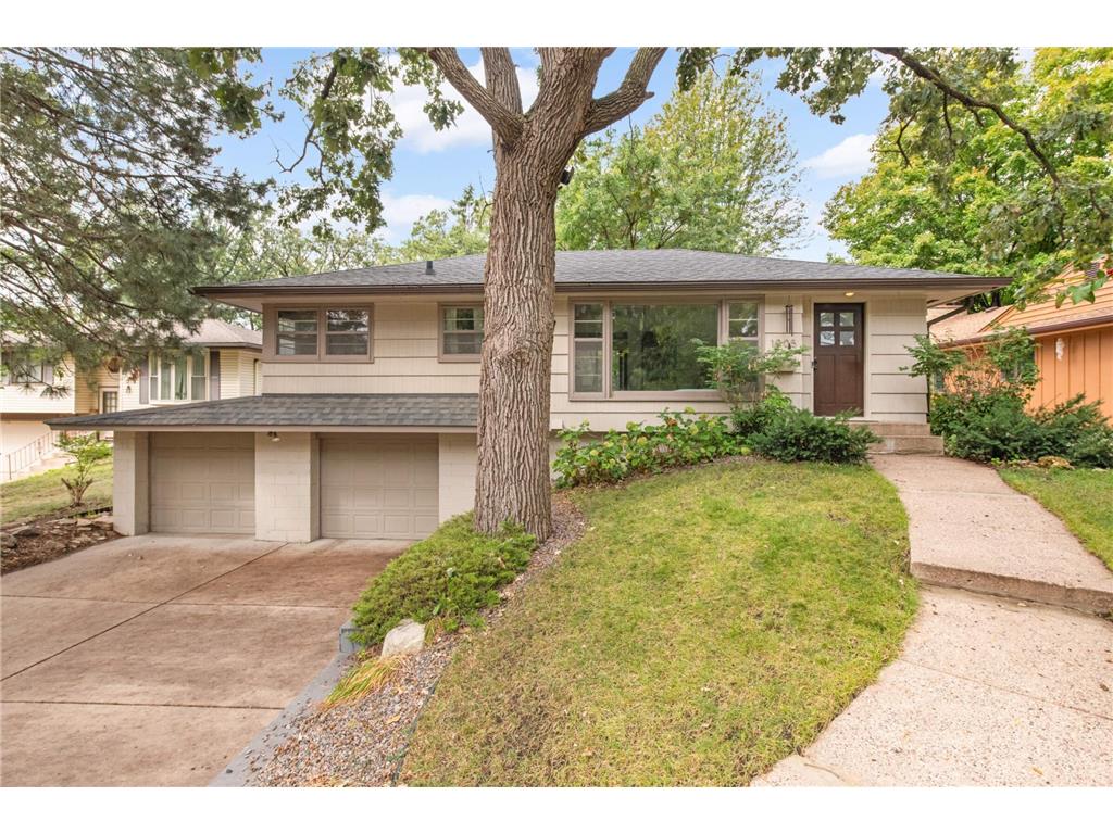 1005 Rhode Island Avenue N Golden Valley MN 55427 6431647 image1