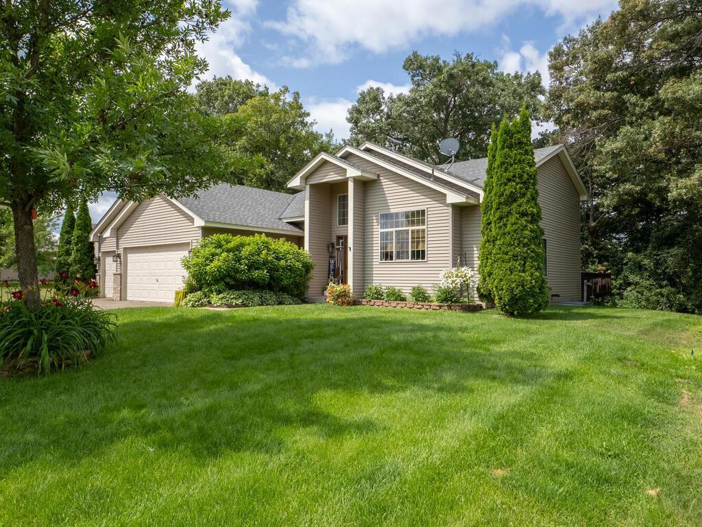 1005 Rum River Drive SW, Isanti, MN, 55040 MLS 6394010 Edina Realty