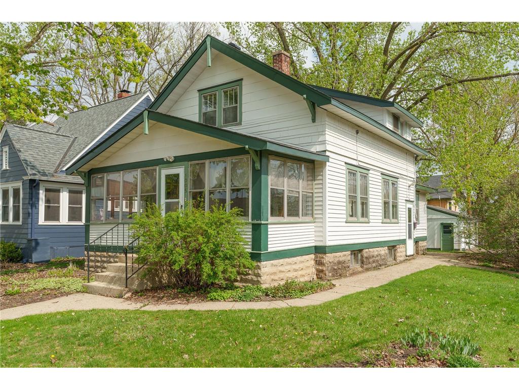 1005 Van Slyke Avenue, Saint Paul, MN, 55103 MLS 6367627 Edina Realty